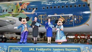 JAL東京ディズニーシー新エリアの767特別機「Fantastic Journey